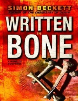 [David Hunter 02] • Written in Bone -2